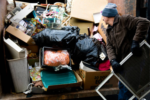 Best Local Junk Hauling  in South Lyon, MI